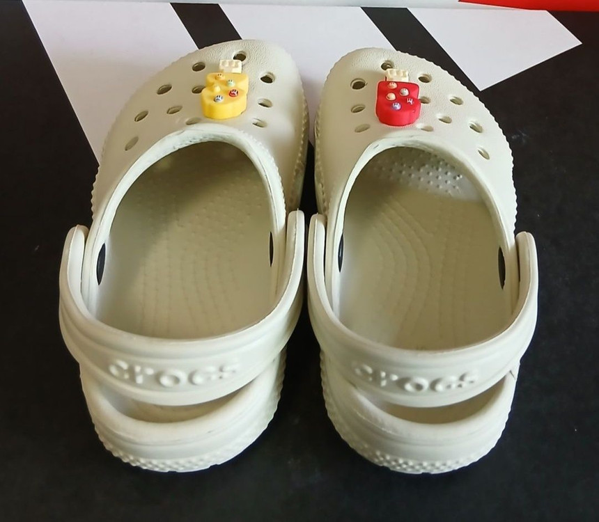 크록스c6 130 정품지비츠포함 거의새거--3