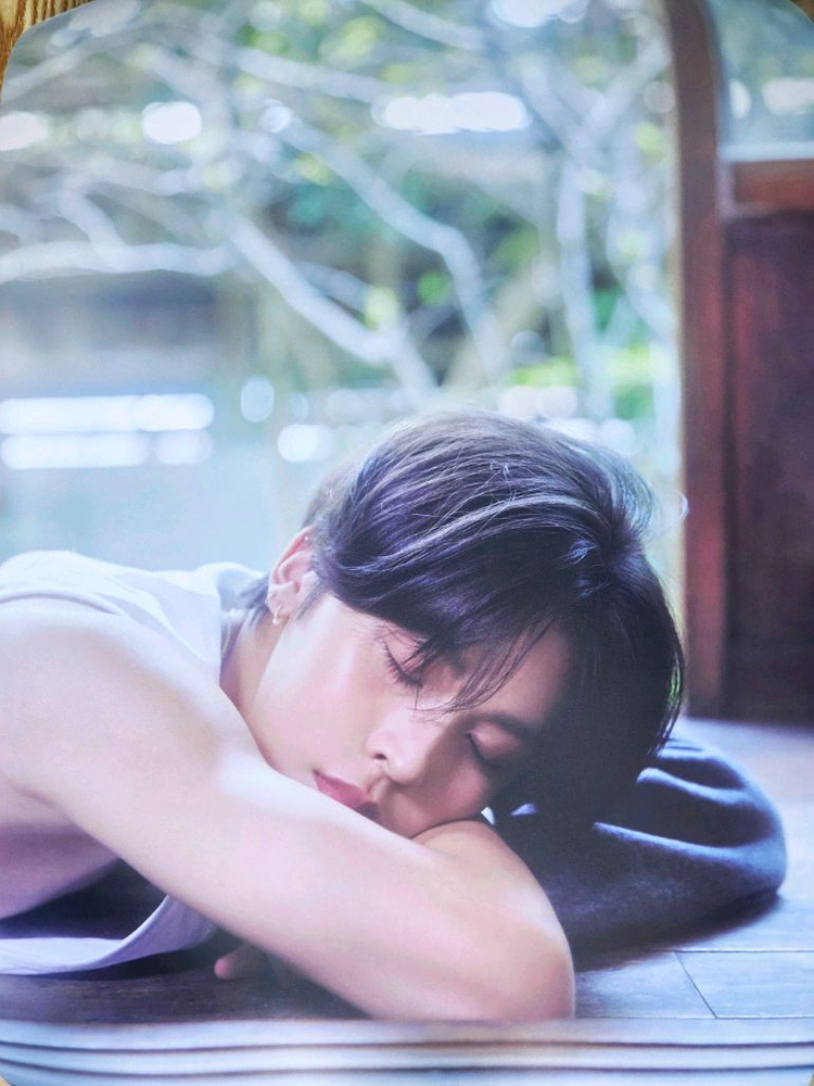 엔시티위시 리쿠 전시회 한정 포스터 B--0