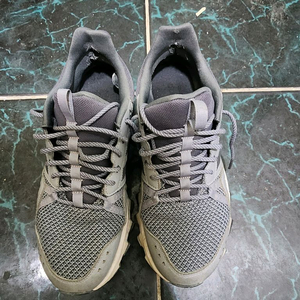 아디다스 트래킹화 280