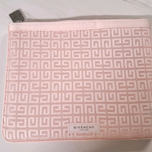 지방시 파우치팝니다