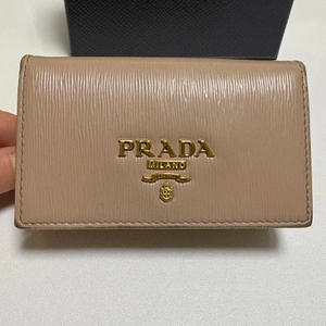 프라다 사피아노 레더 카드지갑