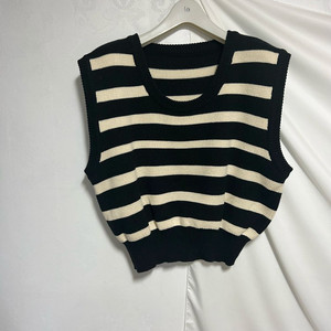 에드모어 U넥 스트라이프니트베스트