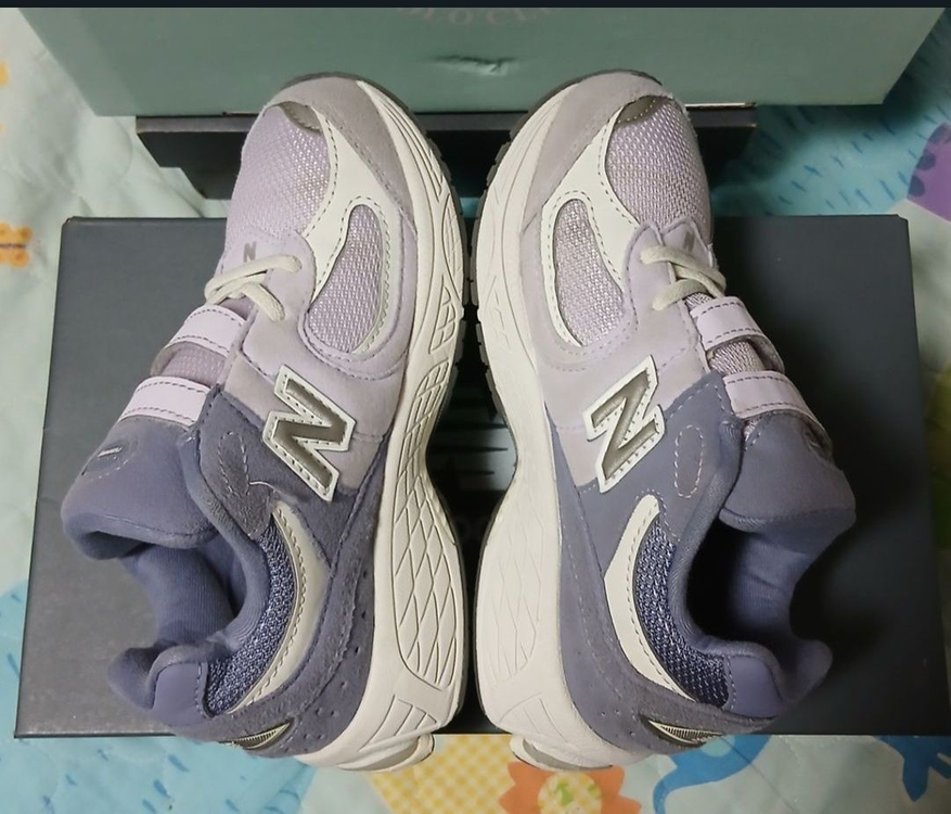 뉴발란스키즈2002R 바이올렛 185운동화 거의새거--4