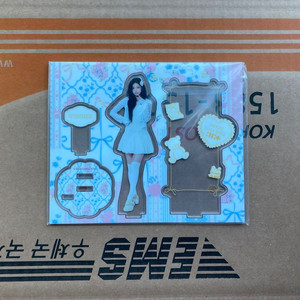 아일릿 원희 아크릴스탠드 아크릴 스탠드 포토카드 포카