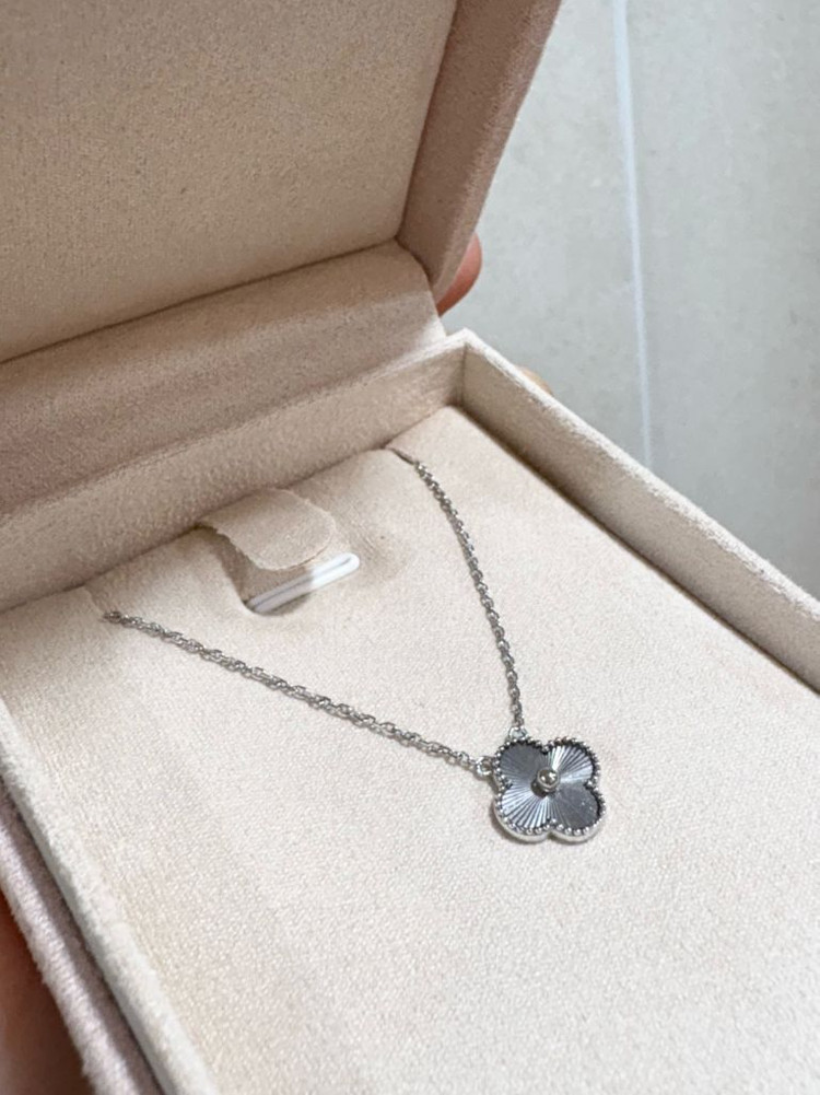 14k 화이트골드 클로버 목걸이 반클리프 제작 목걸이 택포--7