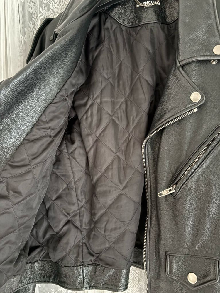 발렌시아가 블랙 가죽 라이더 자켓--3