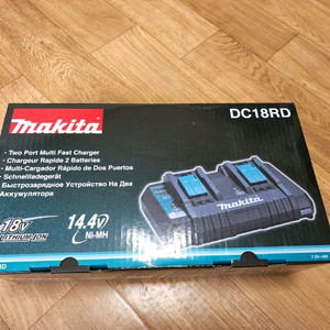 마끼다 18V 듀얼충전기 DC18RD 정품 새상품 이미지