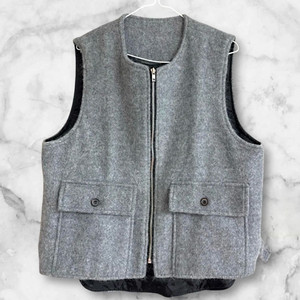 거의 새상품 따뜻한 모 퀼팅 디자이너 베스트 조끼 (556677 사이즈)