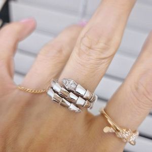 18k 트렌디 다이아 반지