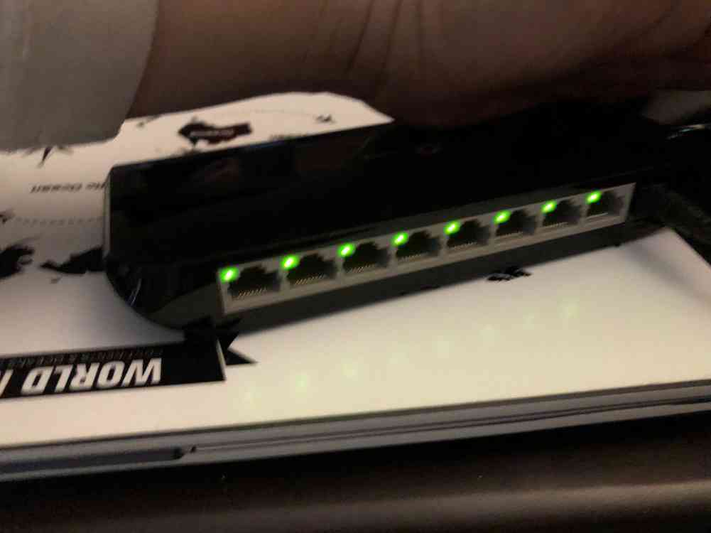 TP-Link 8포트 스위치 허브 TL-SG1008D--2