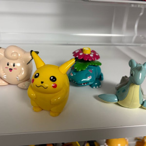 포켓몬키트 이상해꽃 등 고전장난감 이미지