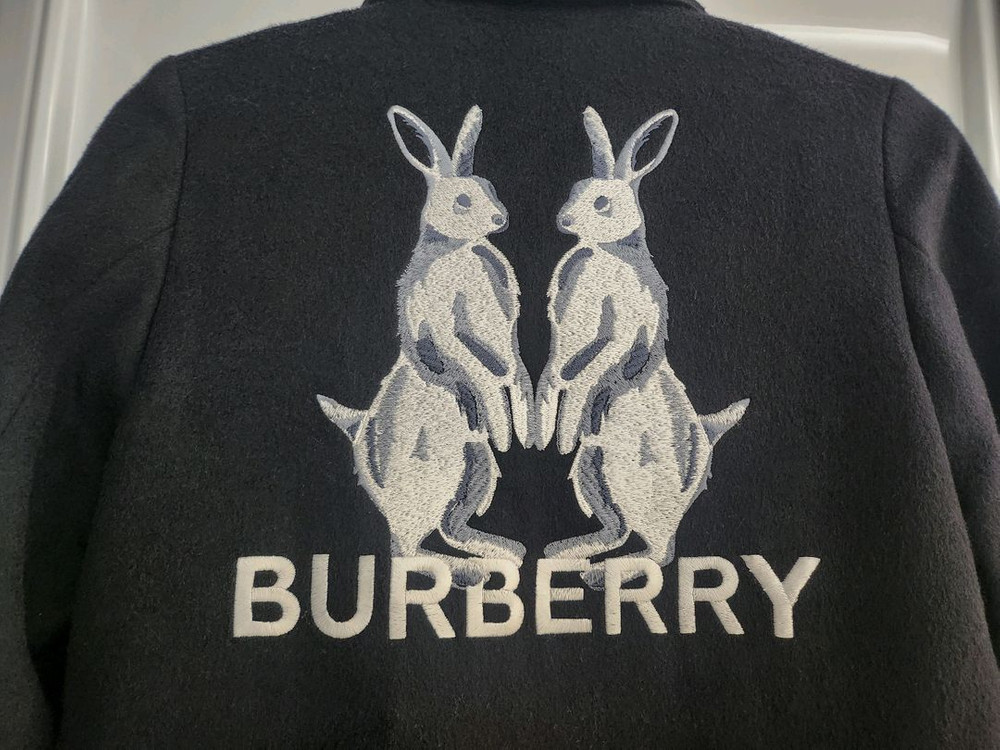 버버리키즈 애니멀 킹덤 코트 10y--4