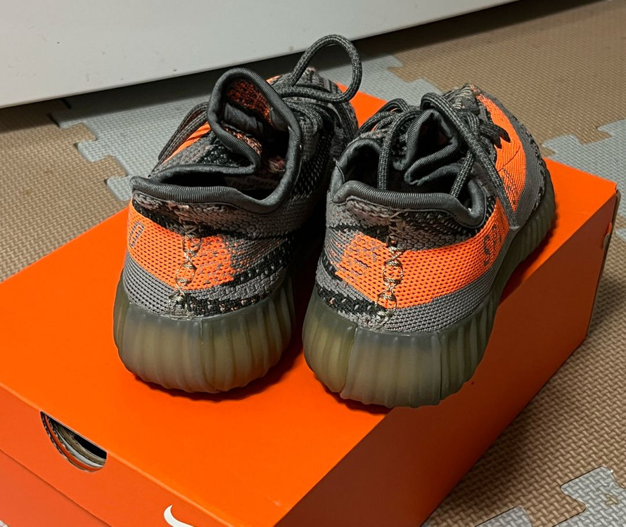 아디다스 이지부스트 350 V2 벨루가 235 신발 스니커즈--2