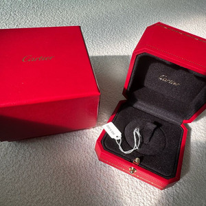 까르띠에 러브링 반지케이스 저스트앵끌루 이미지