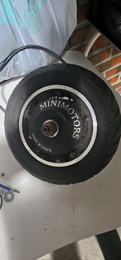 듀얼트론1 모터 (나노휠,스피드웨이 호환됨) 전동킥보드 이미지