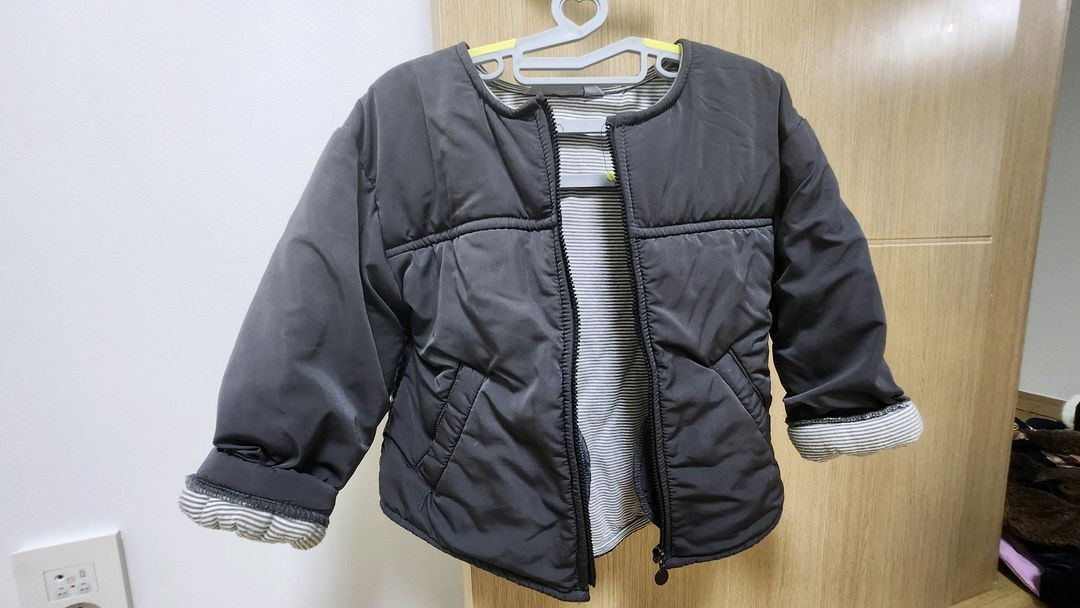 베베드피노 100 사이즈 자켓 이미지