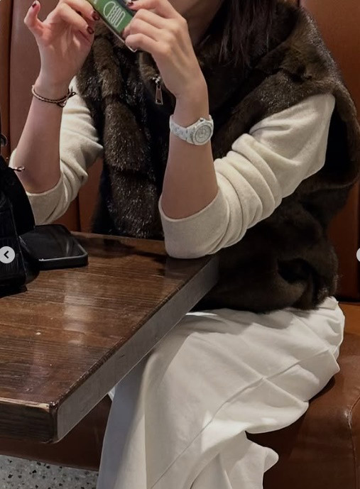 무아뱅 에코퍼 숏세이블 베스트 (새상품) 이미지