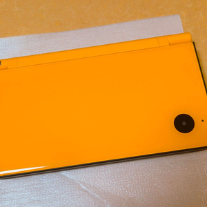 할인가능) 미사용 dsi ll dsill 옐로우 새제품 소장용 게임보이 dslite 레트로랜드