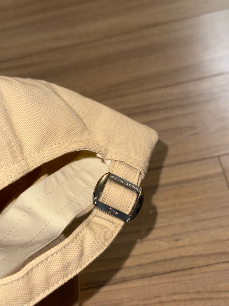 메종키츠네 베이비 폭스 볼캡 포슬린--1