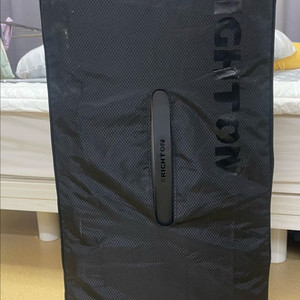 브라이튼 던리 28인치 캐리어