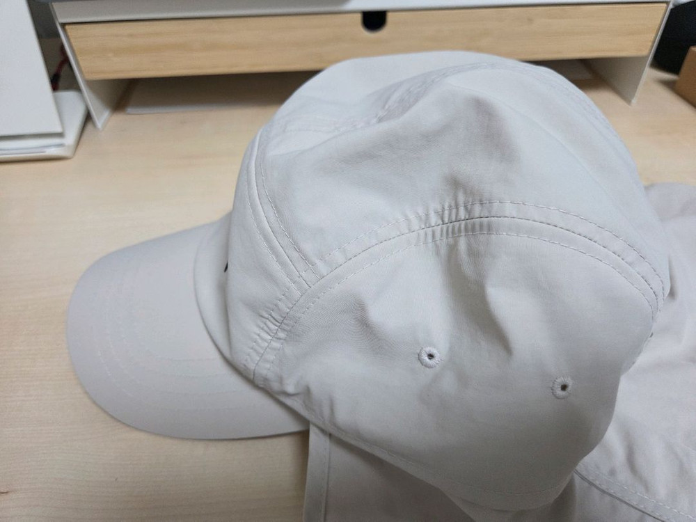 노스페이스 햇빛가리개 쉴드캡 판매합니다--3