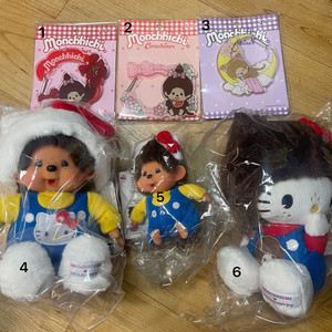 몬치치 헬로키티 카라비너 키링 인형 새상품 팔아요 이미지