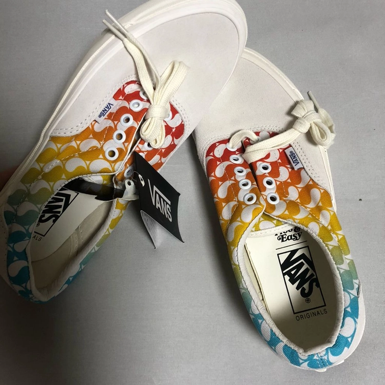 VANS 반스 스니커즈 이미지