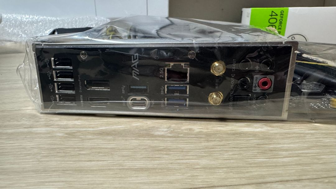 MSI MAG B560M 박격포 , i5-10400f--1