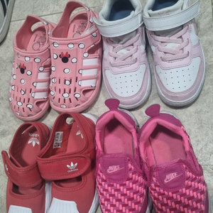 키즈 유아 어린이 신발 150-160 사이즈 6켤레 일괄 (나이키, 아디다스, 뉴발) + 160 운동화