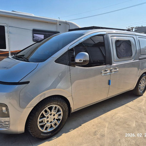 스타리아 캠핑카 판매 21년