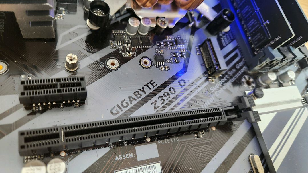 Z390 메인보드 + i7-8700K CPU 세트--1