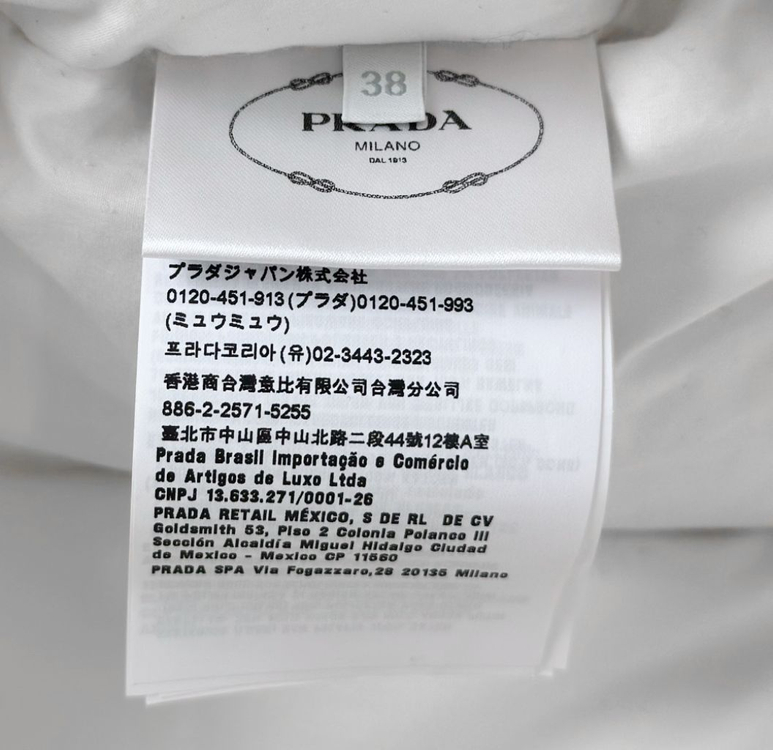 38 프라다 여성 삼각로고 크롭 다운 패딩 자켓 화이트--6