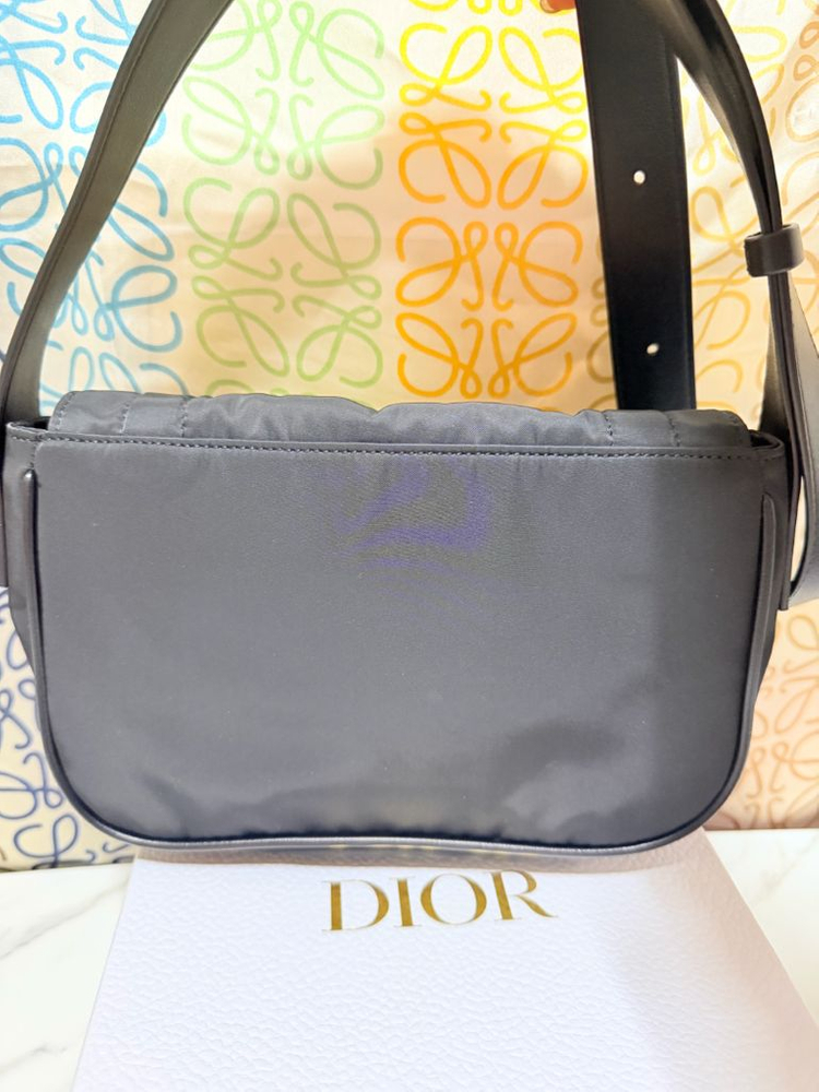 마뗑킴 미니 버클 가방 블랙(실착1회)--4