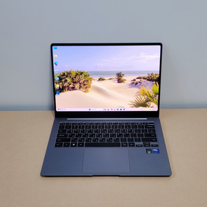 갤럭시북4Pro 특A급 NT940XGQ-A71AG Ultra7 급처합니다.(3개월사용)