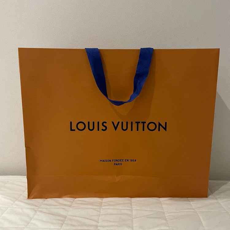 [새상품/포장그대로] 루이비통 LV 에센셜 머플러 블랙--2