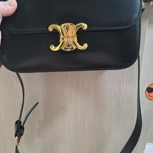 여성 트리옹프 크로스백