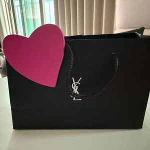 입생로랑 리브르 헤어미스트 (미개봉새제품) (풀박)(쇼핑백)