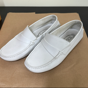 토즈 TODS 화이트 드라이빙 슈즈