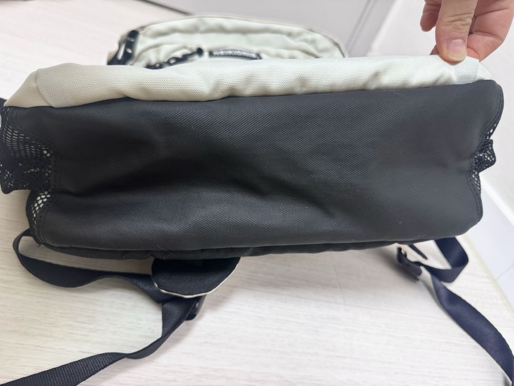 네이키드니스 앱솔루트 백팩(아이보리)--2