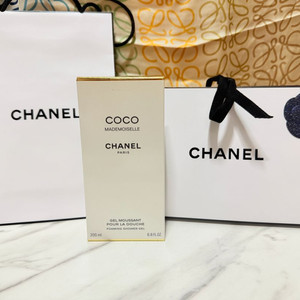 샤넬 코코 마드모아젤 샤워젤 200ml 새상품(쇼핑백 풀박스)