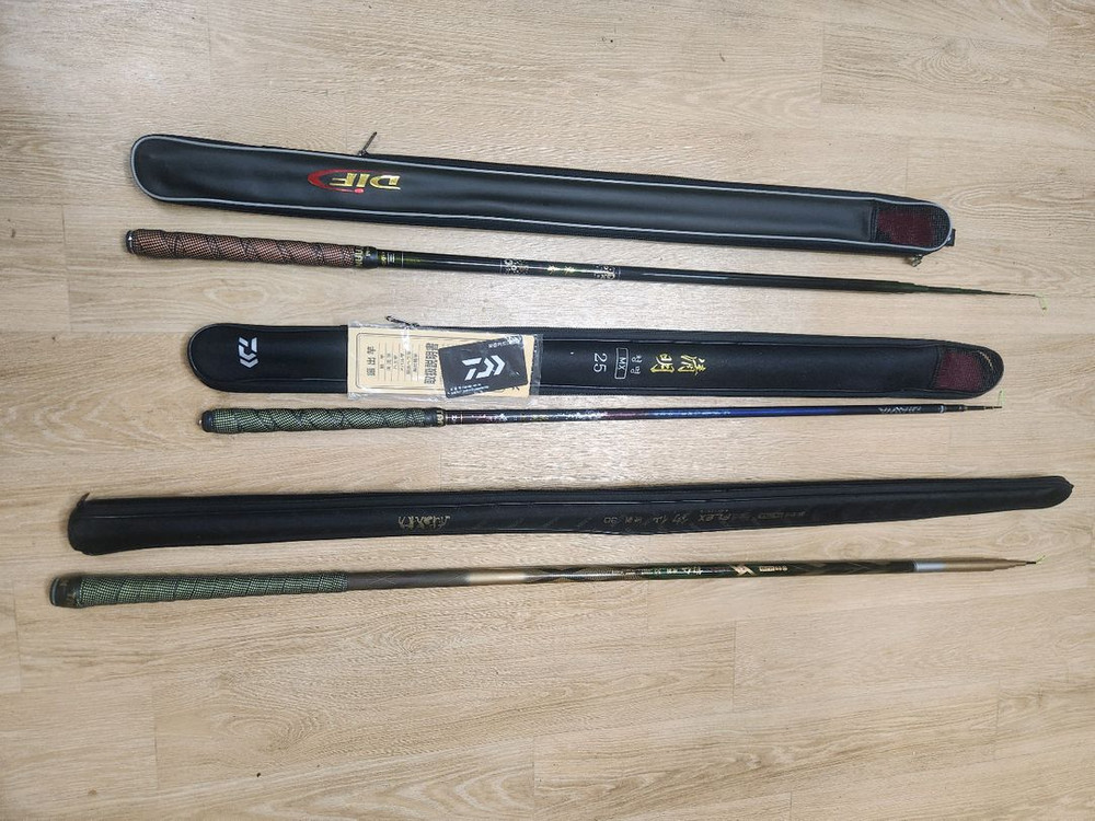 낚시대장비.은성다이아플렉스조선30.일본다이아청명MX25. DIF프로페셜널동춘32.필피싱받침대2개.뜰채3단.살림망대--1