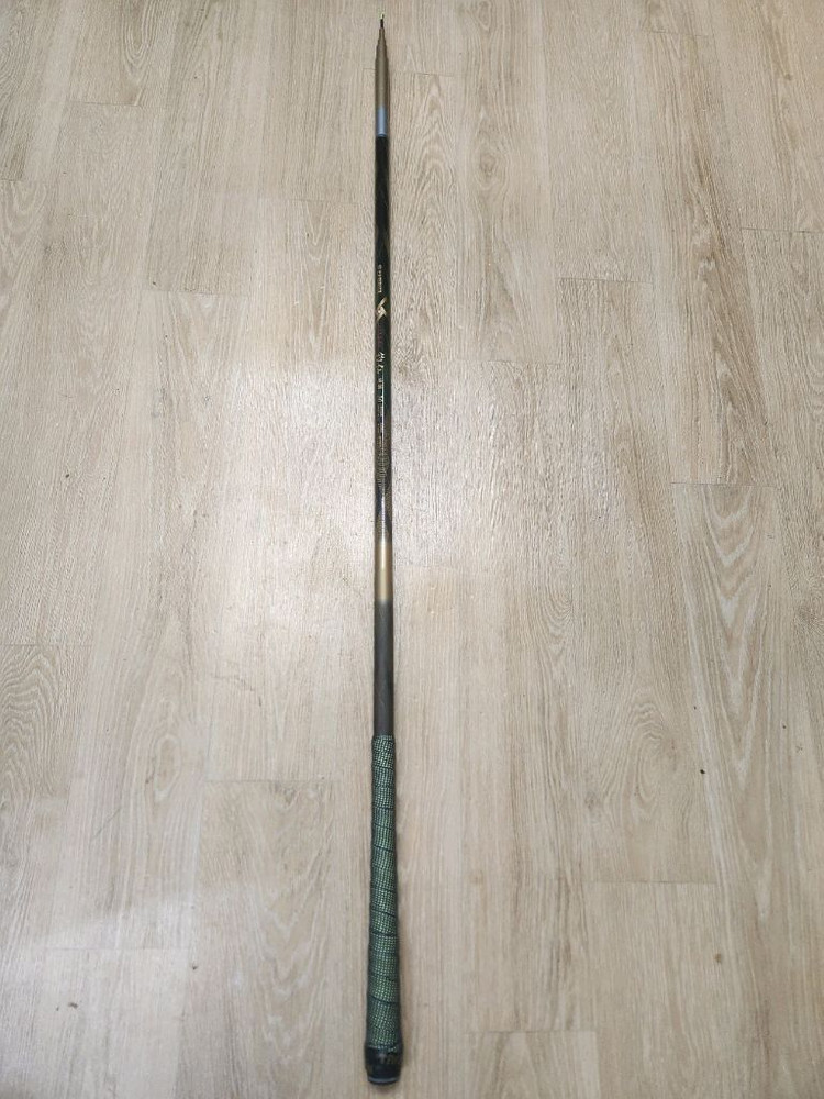 낚시대장비.은성다이아플렉스조선30.일본다이아청명MX25. DIF프로페셜널동춘32.필피싱받침대2개.뜰채3단.살림망대--5