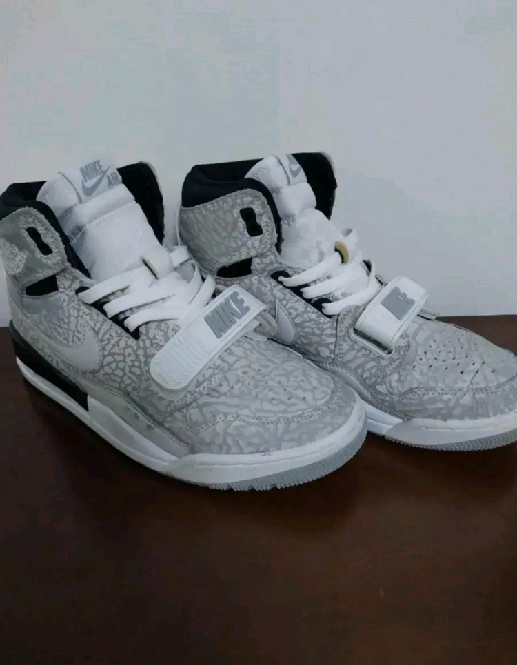 남성 나이키 에어조던 레거시 농구화, 운동화 (250) 이미지
