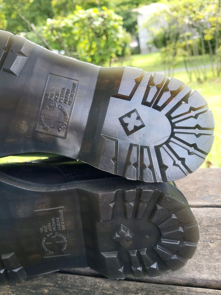 닥터마틴1460 모델 8홀 패널 신품280 이미지