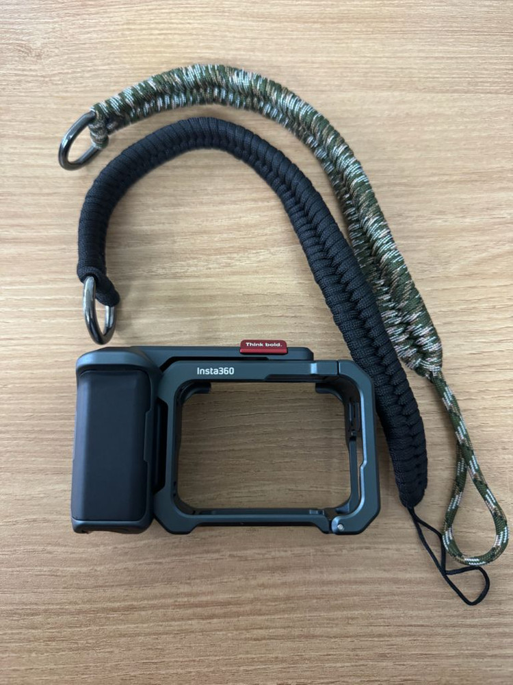 인스타 360 에이스프로2 정품 스냅샷키트 판매합니다--1