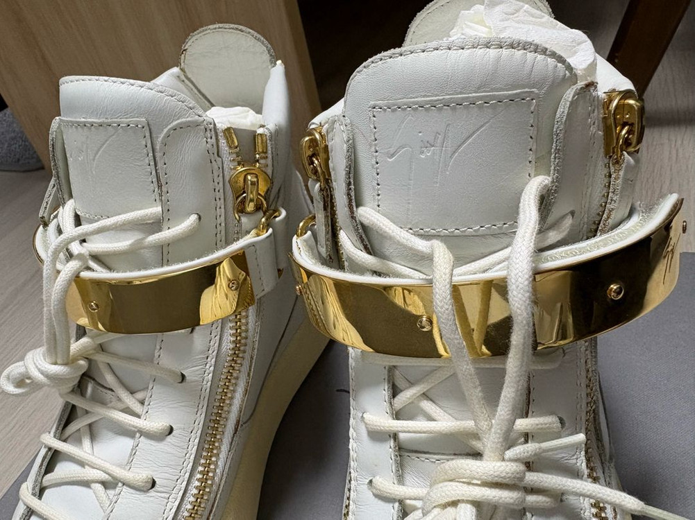 쥬세페 자노티 하이탑 스니커즈 41 이미지