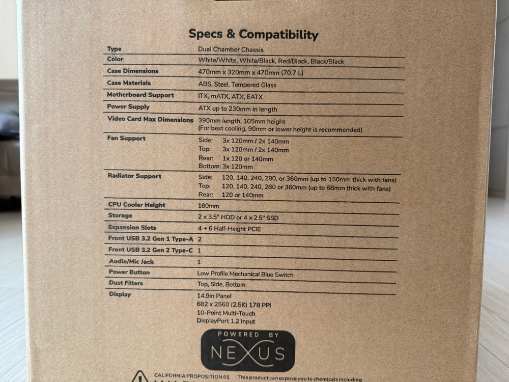 HYTE Y70 Touch Infinite 블랙 색상 판매합니다.--3