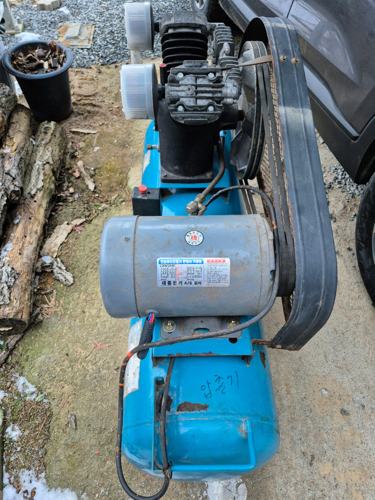 에어컴프레서 단상 탱크 180리터--2