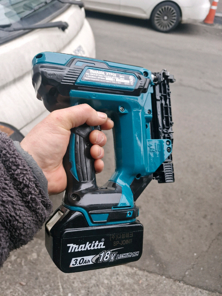 마끼다충전타카 DPT353 실타카 일자타카 S급 JAPAN--8