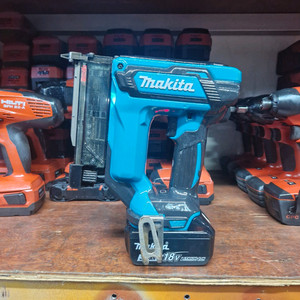 마끼다충전타카 DPT353 실타카 일자타카 S급 JAPAN